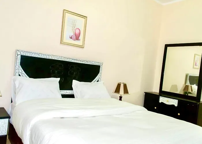 Charbel Apartmanhotel 4*
