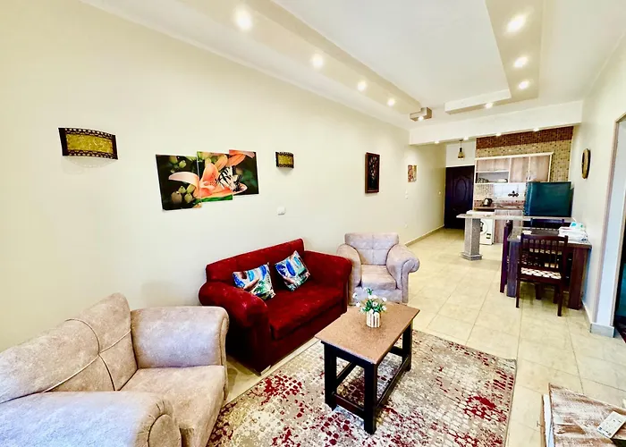 Charbel Apartmanhotel Gurdaka